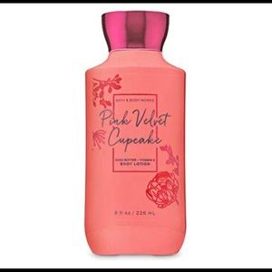 B & B Works Pink Velvet Cupcake Body Lotion! (🦋)